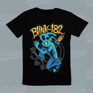 BLINK 182 World Tour American Rock Pop Music Band Rabbit Tee T-Shirt